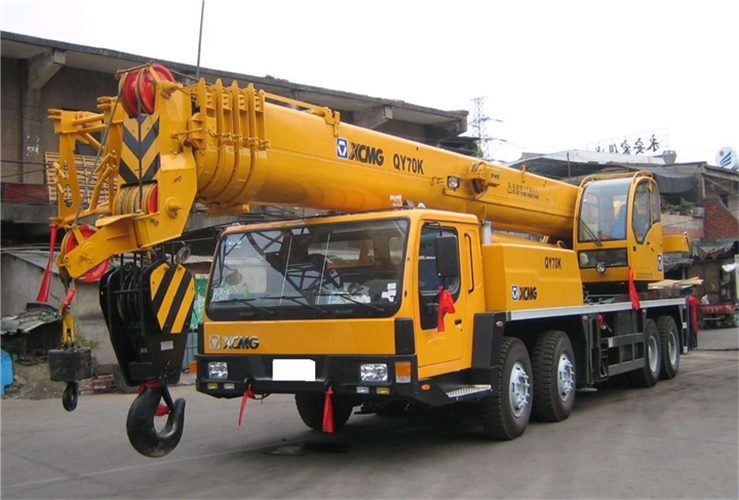 西华县吊车出租选择重点